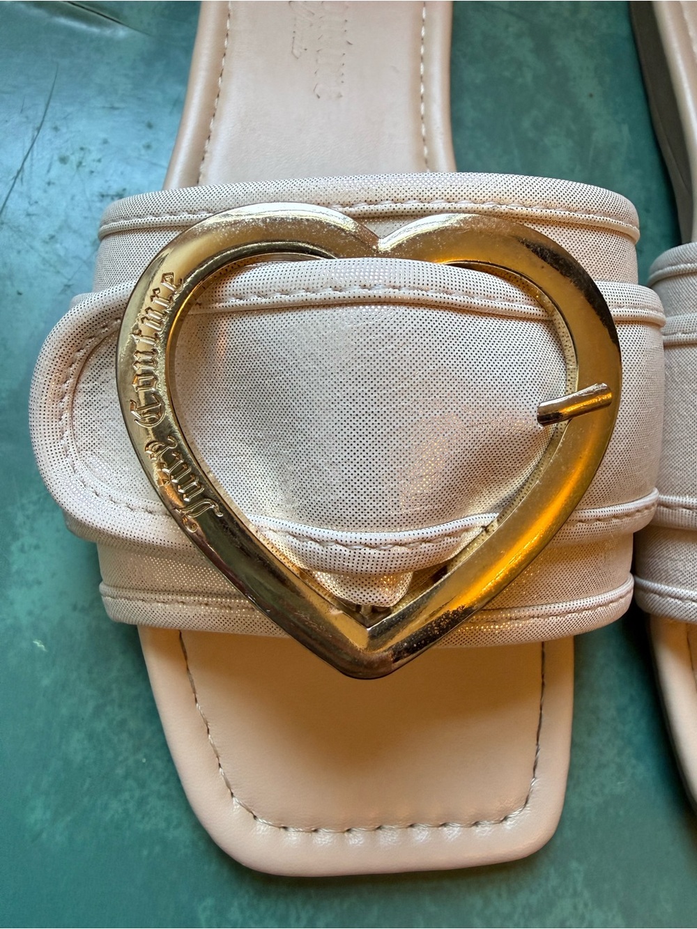 Y2K Juicy Couture Heart-Buckle Beige Slide Sandals - Picture 2 of 7